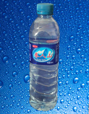 ɽȻVȪˮ550ml