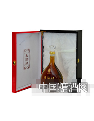 龍臥春山參酒700ml（開(kāi)盒）