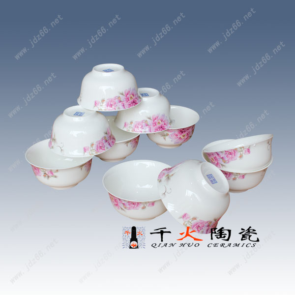 供應(yīng)青花瓷餐具套裝定做 景德鎮(zhèn)禮品瓷餐具訂制廠