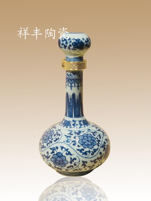 供應景德鎮(zhèn)青花瓷酒瓶  景德鎮(zhèn)青花瓷酒瓶 景德鎮(zhèn)青花