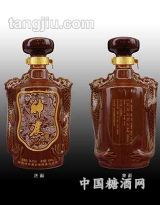 神農(nóng)酒雙龍戲珠瓶