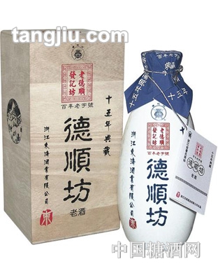 德順?lè)皇迥觋惥颇竞醒b500ml